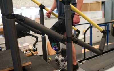 Prótesis robótica de pierna controlada totalmente por el sistema nervioso